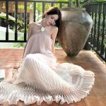 Yi Mengling Same Style Tulle Positioning Pleated Halter Tie Vacation Dress
