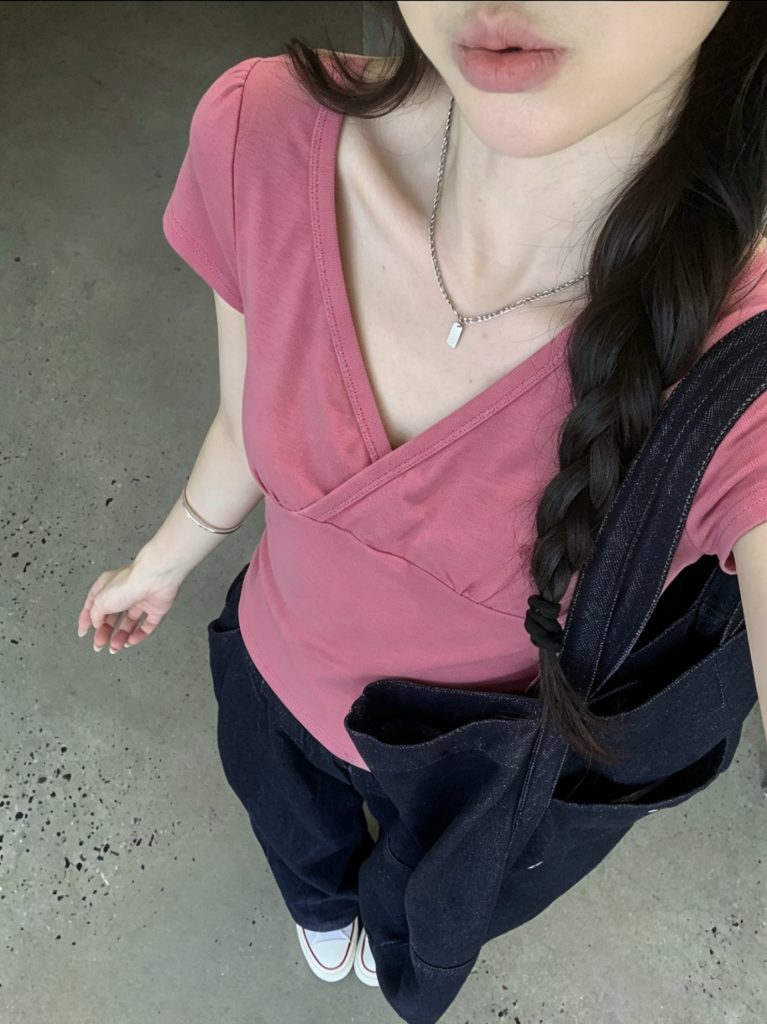 Berry Pink V-Neck Cross Design Slim Short Sleeve Top for Women