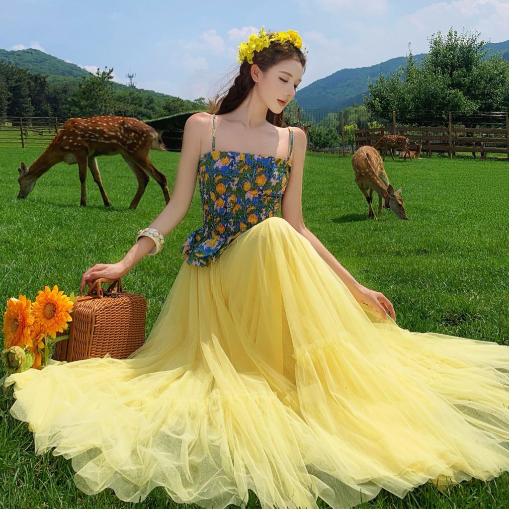 Xinjiang Western Sichuan Grassland Cami and Skirt Set